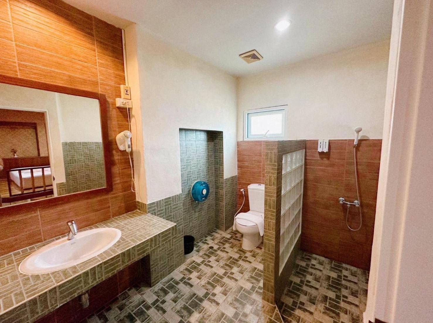Hotel Suan Palm Garden View Rayong Exterior foto